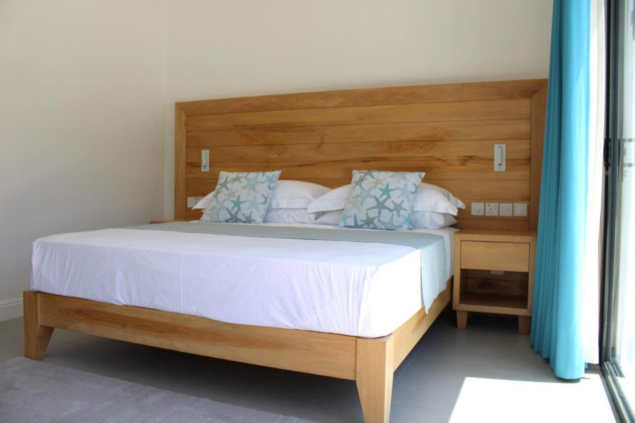 Lyla Beach Villa Pointe Au Sel Bagian luar foto